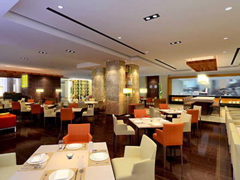 Courtyard By Marriott Shanghai Jiading Restoran foto